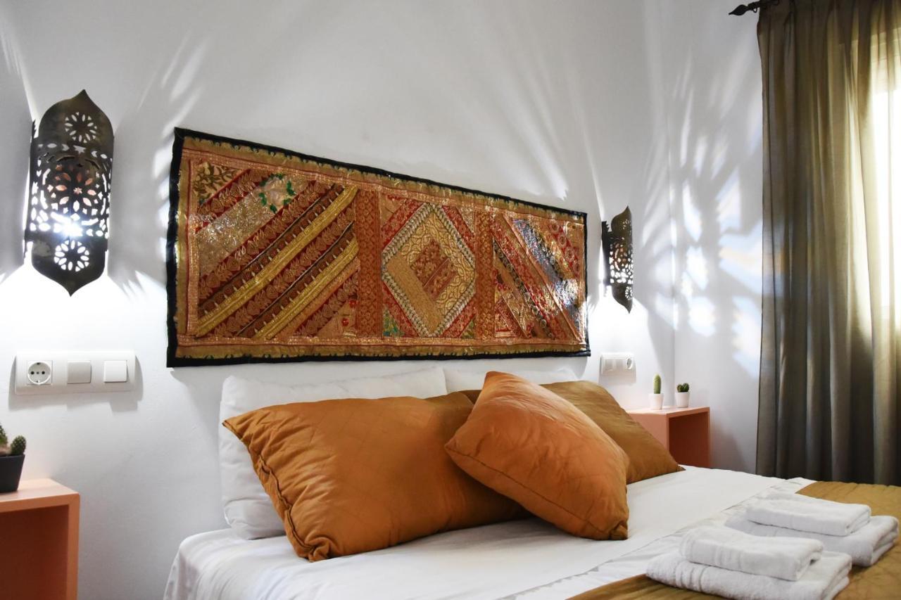 Puerta Real Apartamentos Севілья Екстер'єр фото